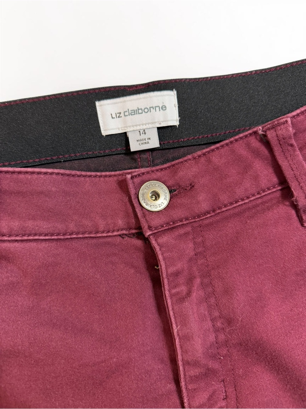 Liz Claiborne Womens Burgundy Bootcut Jeans Size 14 Stretch Casual Pants - Picture 2 of 5